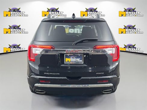 Used 2023 GMC Acadia Denali image 6