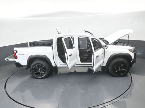 Used 2024 Chevrolet Colorado Trail Boss image 67