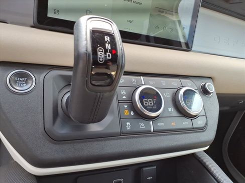 Used 2022 Land Rover Defender 110 X-Dynamic SE image 19