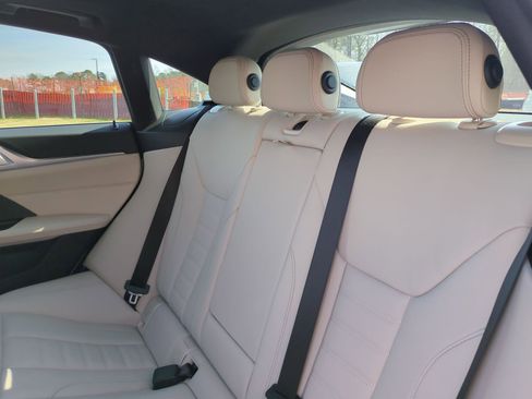 Certified 2023 BMW i4 eDrive40 w/ M Sport Package image 31