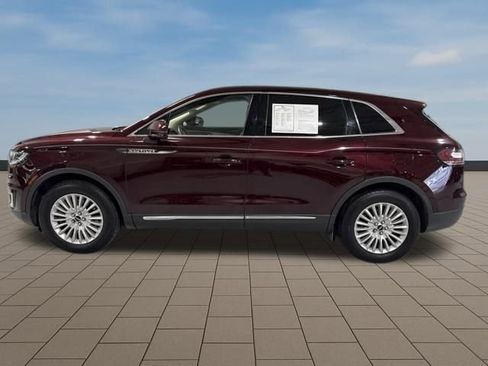 Used 2020 Lincoln Nautilus FWD image 3