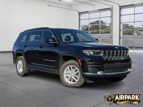 New 2025 Jeep Grand Cherokee L Laredo w/ Luxury Tech Group I image 2