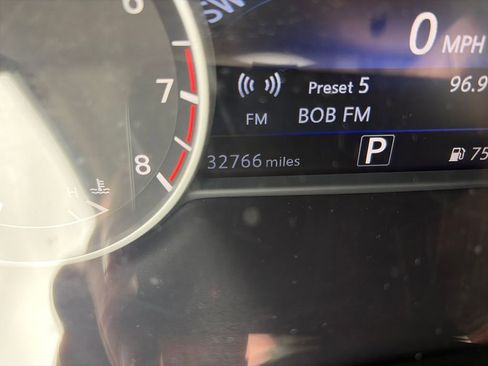 Used 2023 Nissan Murano Platinum w/ Cargo Package AWD/4WD image 17