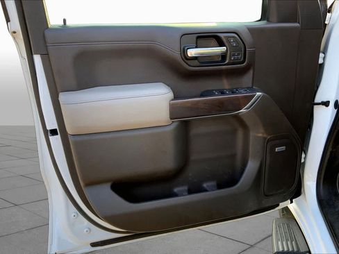 Used 2020 GMC Sierra 1500 SLT w/ SLT Premium Plus Package RWD image 20
