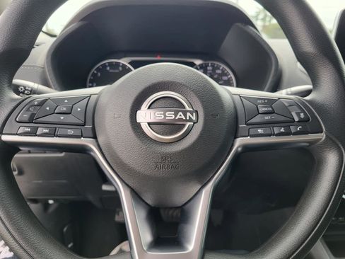 Used 2024 Nissan Sentra SV image 18