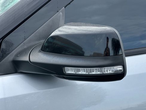 Used 2019 Ford Explorer Sport image 53