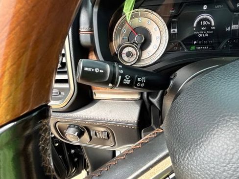 Used 2021 RAM 1500 Limited AWD/4WD image 12