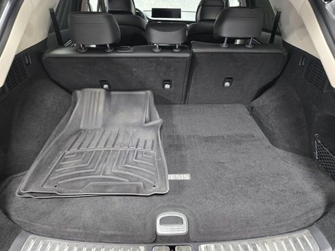 Used 2023 Genesis GV70 2.5T w/ Advanced Package image 45