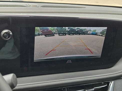 Used 2025 Buick Envista Sport Touring FWD image 25