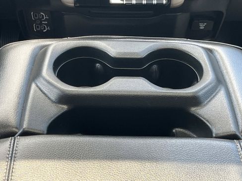 Used 2019 RAM 1500 Laramie AWD/4WD image 20