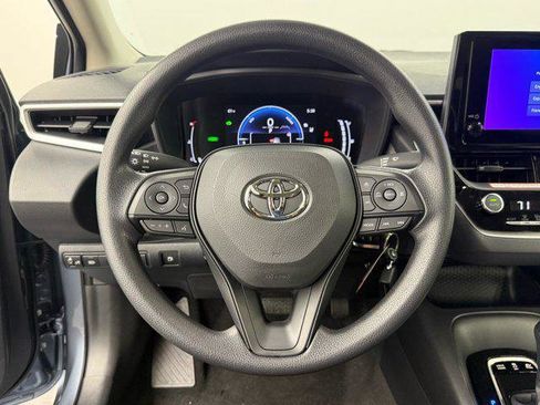 Certified 2026 Toyota Corolla LE image 18