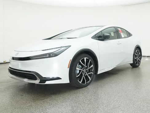 New 2026 Toyota Prius Plug-In Hybrid FWD image 82