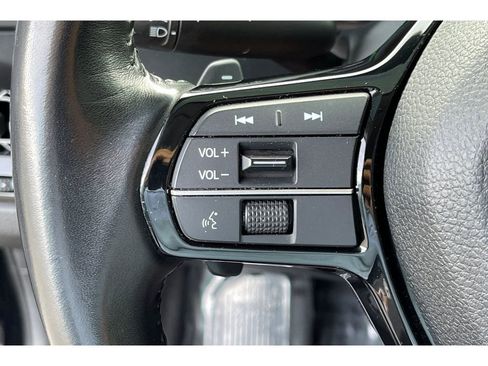 Certified 2023 Honda Accord Touring image 34