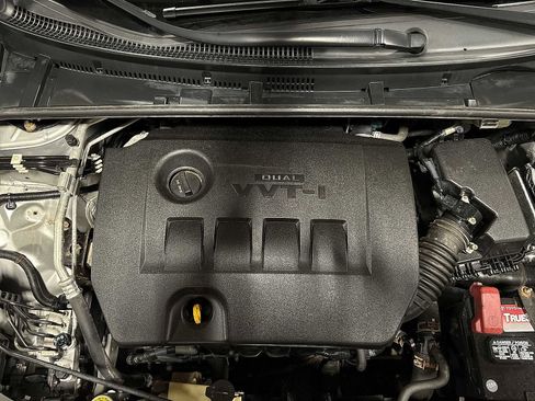 Used 2016 Toyota Corolla L image 12