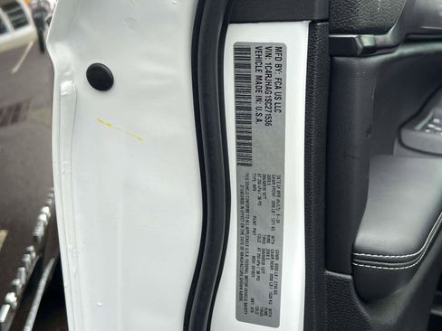 Used 2025 Jeep Grand Cherokee Altitude image 28