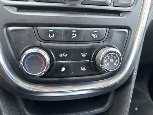 Used 2015 Buick Encore FWD image 18