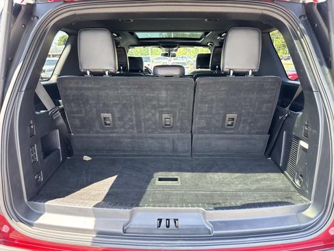 Used 2019 Ford Expedition Limited w/ Equipment Group 303A AWD/4WD image 26