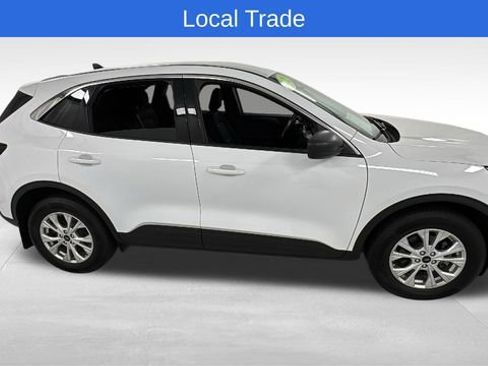 Used 2023 Ford Escape Active image 2