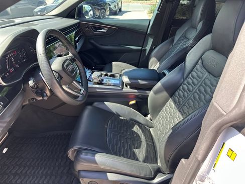 Used 2023 Audi RS Q8 AWD/4WD image 22