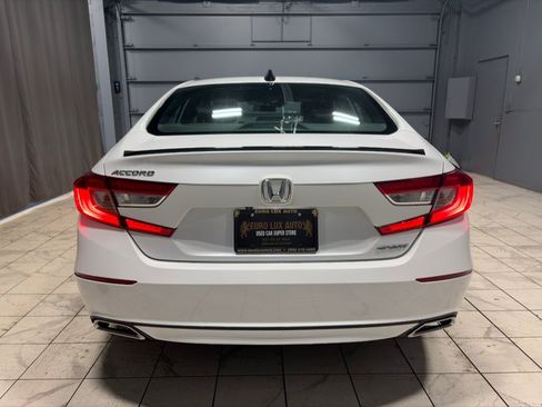 Used 2022 Honda Accord Sport image 7