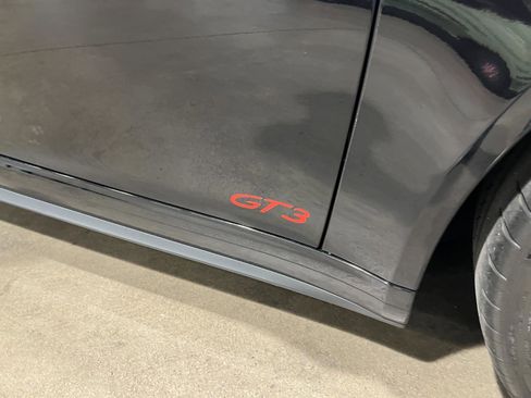 Used 2014 Porsche 911 GT3 image 42