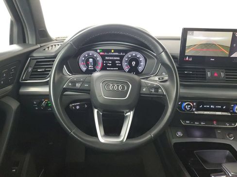 Used 2023 Audi Q5 2.0T Premium Plus w/ Premium Plus Package AWD/4WD image 16