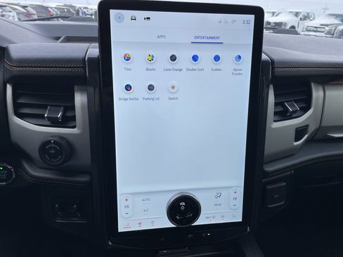 Used 2022 Ford Expedition Timberline image 17