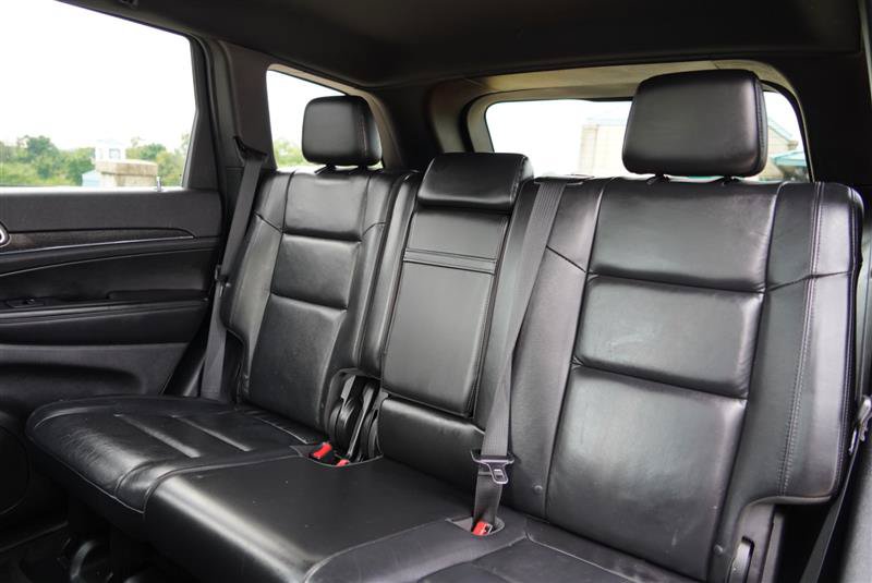 Used 2018 Jeep Grand Cherokee Limited AWD/4WD image 65