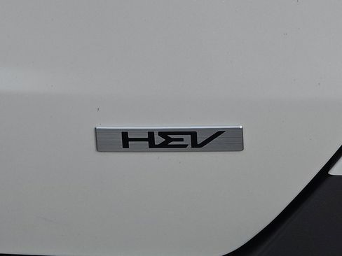 New 2026 Kia Carnival LXS image 7