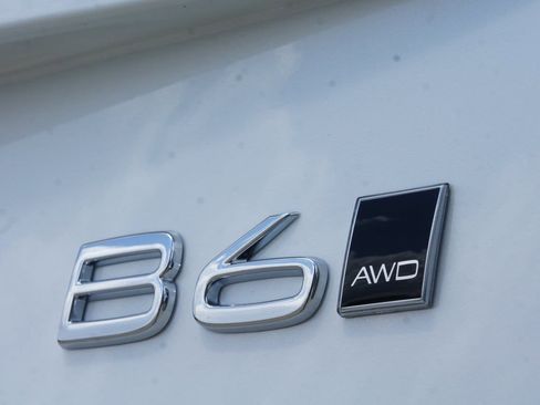 New 2026 Volvo XC90 B6 Ultra image 10