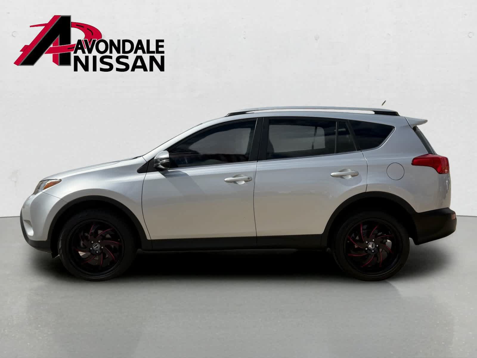 Used 2013 Toyota RAV4 XLE FWD image 3