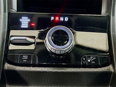 Used 2024 Jeep Grand Cherokee Limited 4xe w/ Trailer Tow Package image 15