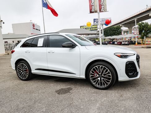 Used 2025 Audi SQ5 Premium Plus AWD/4WD image 6