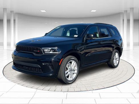 Certified 2023 Dodge Durango GT image 1