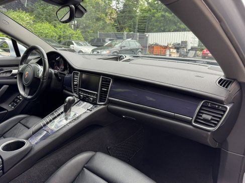 Used 2014 Porsche Panamera S RWD image 35