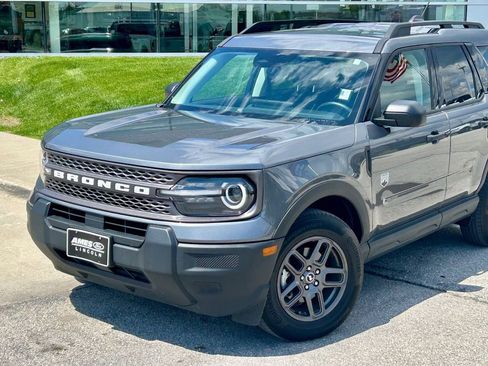 Certified 2025 Ford Bronco Sport Big Bend AWD/4WD image 2