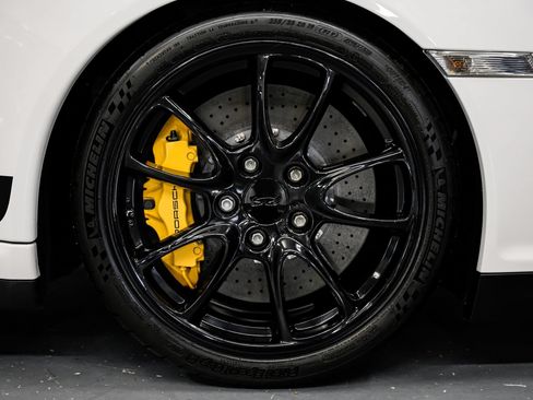 Used 2007 Porsche 911 GT3 RS RWD image 47