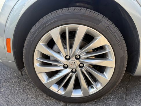 Used 2024 Buick Envision Avenir AWD/4WD image 5