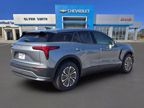 New 2025 Chevrolet Blazer EV LT image 7
