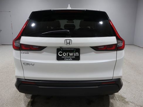Used 2023 Honda CR-V EX image 3
