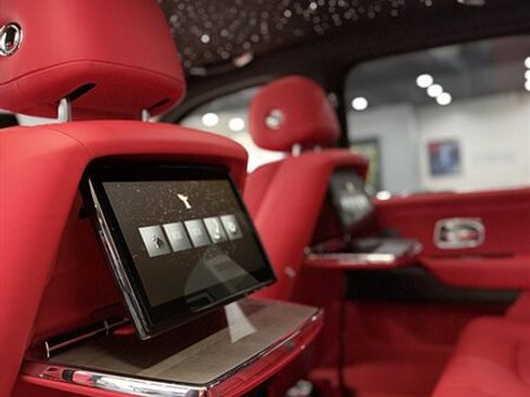 Used 2026 Rolls-Royce Cullinan image 23