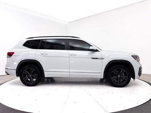 Used 2021 Volkswagen Atlas SE w/ Towing Package FWD image 37