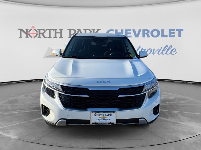 Used 2024 Kia Seltos LX AWD/4WD image 8