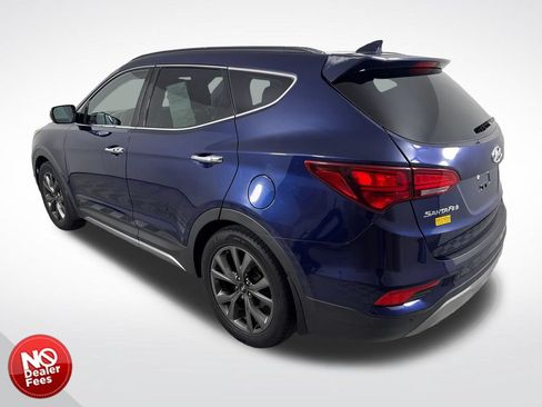 Used 2018 Hyundai Santa Fe Sport w/ Cargo Package FWD image 6