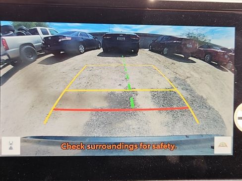Used 2025 Toyota RAV4 XLE FWD image 15