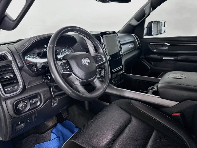 Used 2023 RAM 1500 Laramie AWD/4WD image 13