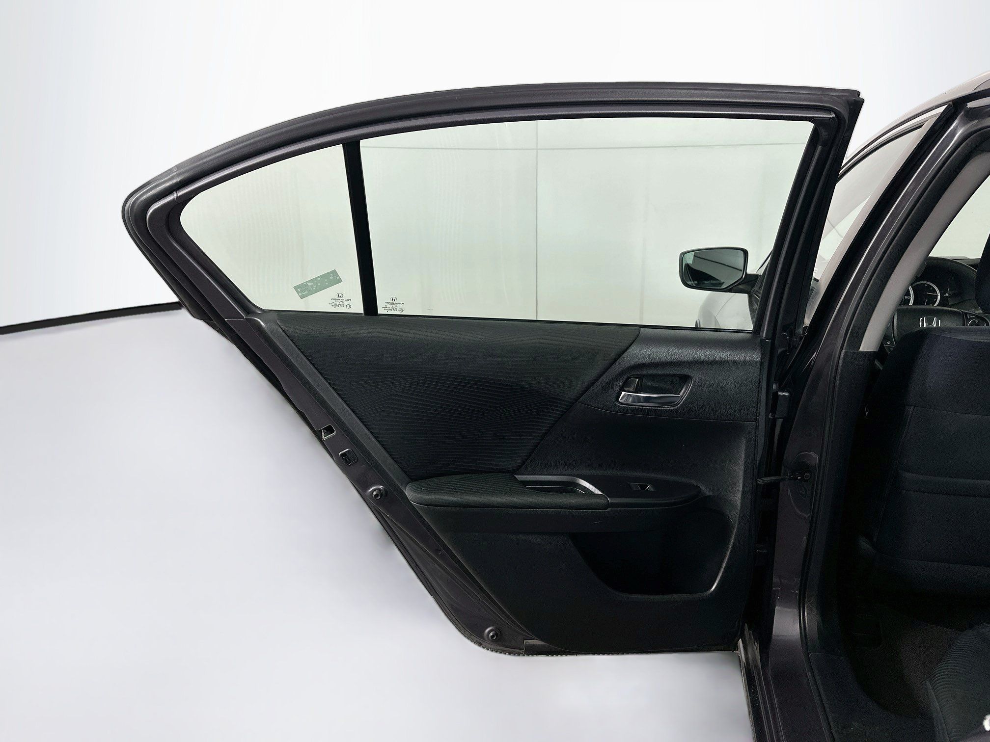 Used 2015 Honda Accord LX image 24