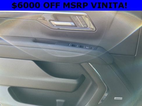 New 2026 Chevrolet Suburban Z71 image 16