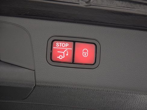 Certified 2022 Mercedes-Benz GLC 300 image 31