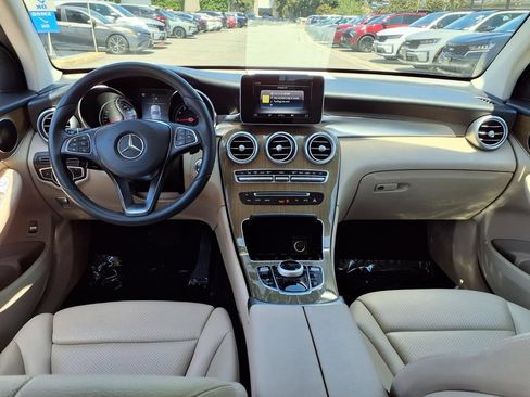 Used 2018 Mercedes-Benz GLC 300 image 14